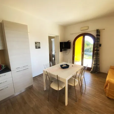 Spina House Near The Beach, With Garden Olbia